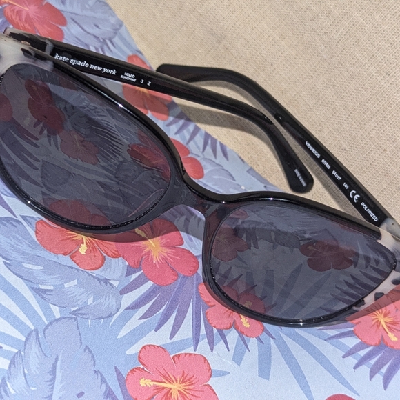 Katespade sunglasses - Picture 2 of 9